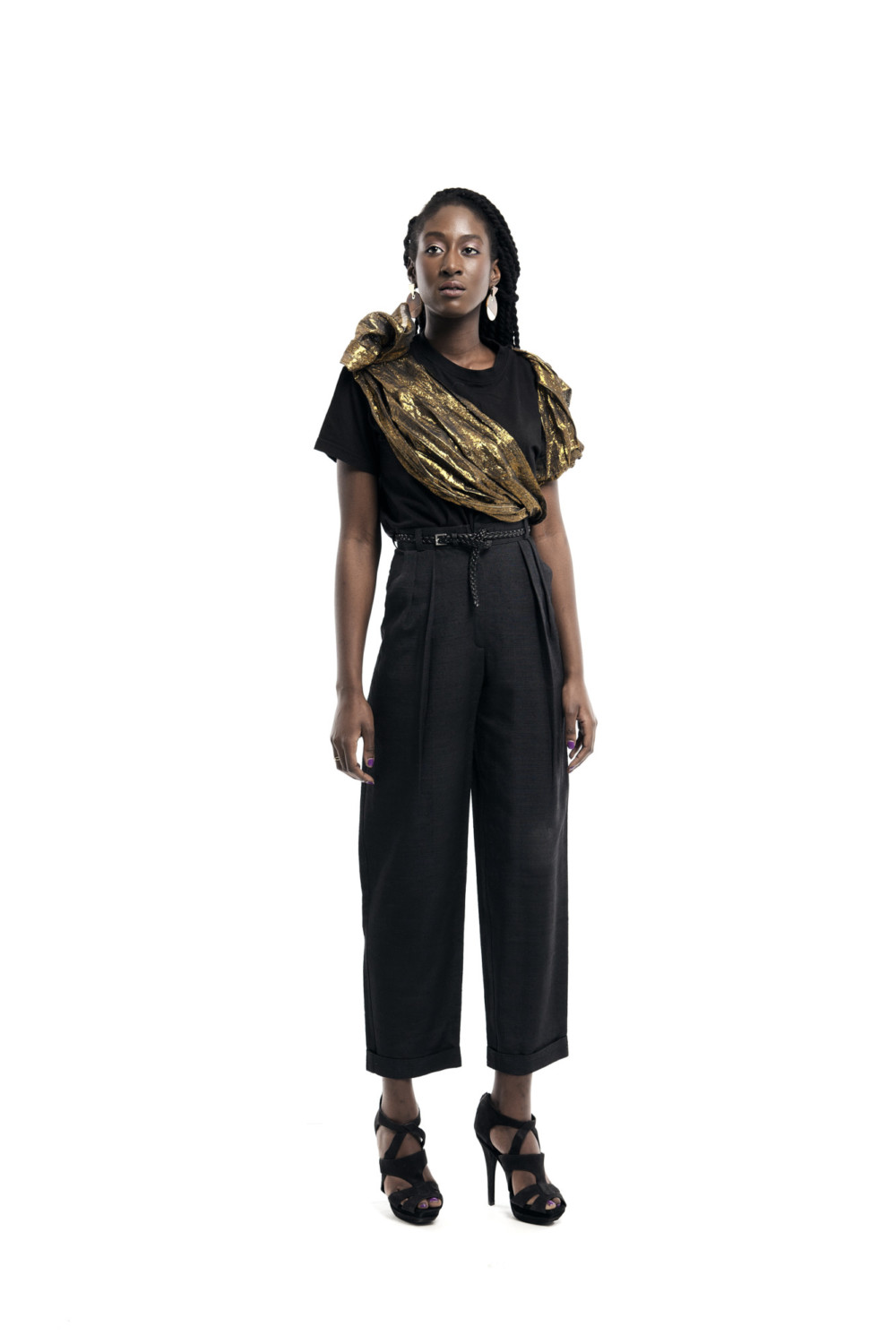 Jonathan Du Mortier is a Belgium based photographer. He often travels for various clients, regularly working as an assistant. Mostly working on commercials, he also finds himself working on more fashion and corporate jobs.