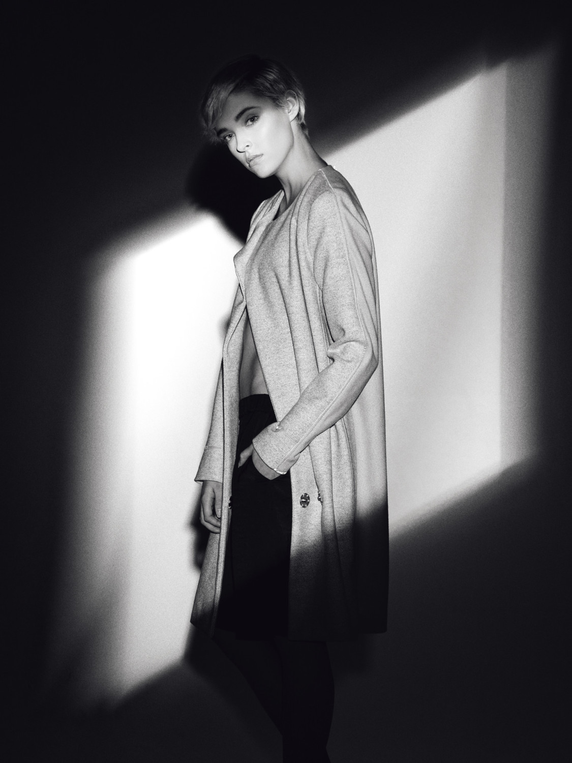 Jonathan Du Mortier is a Belgium based photographer. He often travels for various clients, regularly working as an assistant. Mostly working on commercials, he also finds himself working on more fashion and corporate jobs.