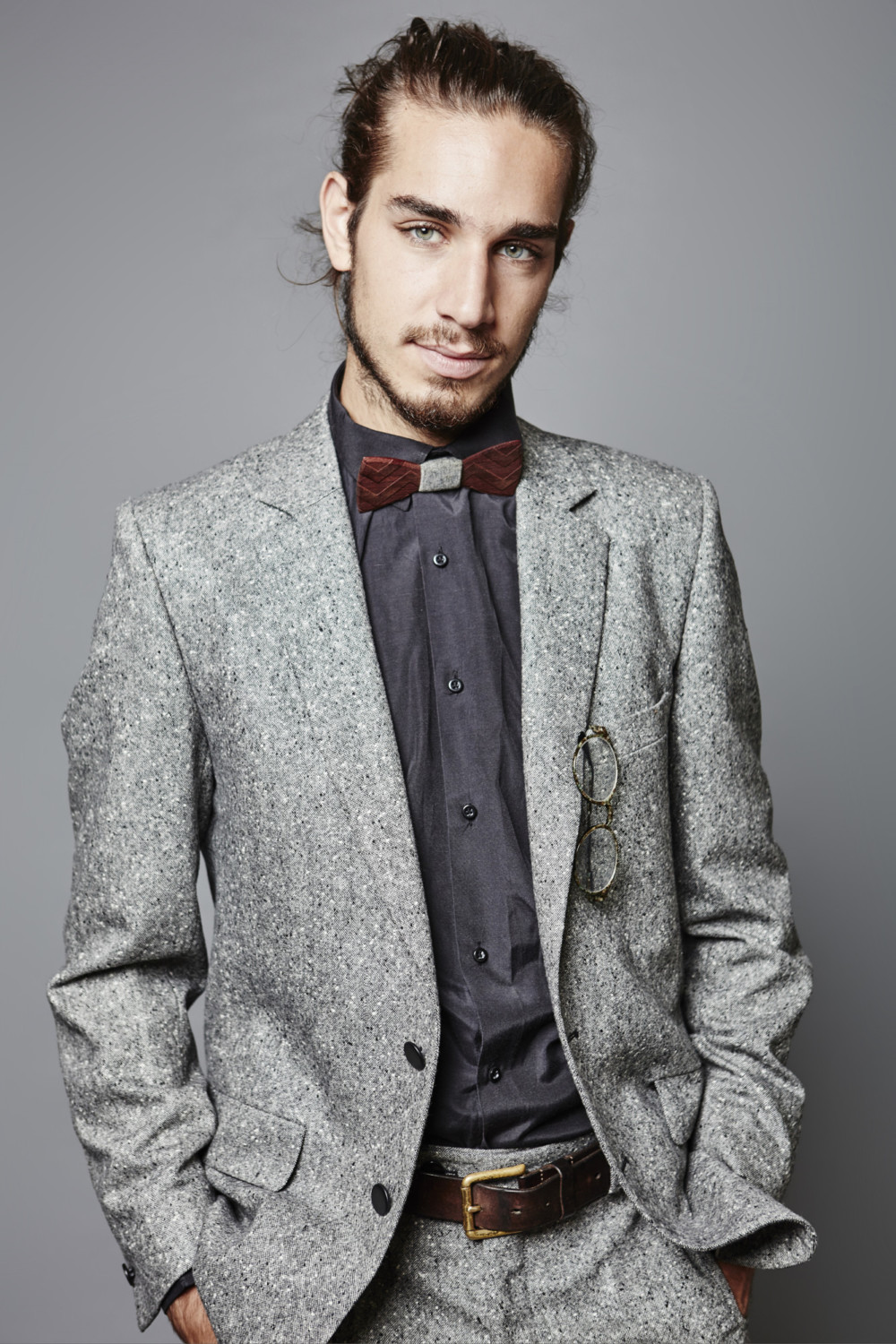 Jonathan Du Mortier is a Belgium based photographer. He often travels for various clients, regularly working as an assistant. Mostly working on commercials, he also finds himself working on more fashion and corporate jobs.