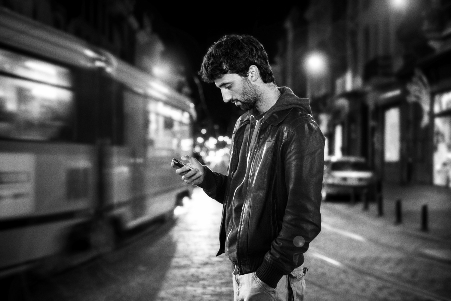 Jonathan Du Mortier is a Belgium based photographer. He often travels for various clients, regularly working as an assistant. Mostly working on commercials, he also finds himself working on more fashion and corporate jobs.