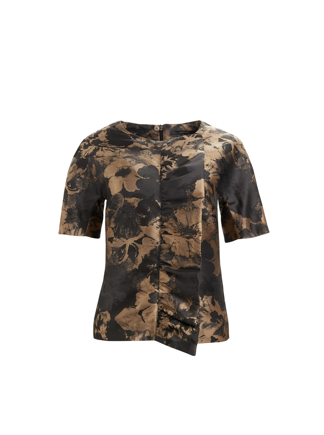 Jonathan Du Mortier is a Belgium based photographer. He often travels for various clients, regularly working as an assistant. Mostly working on commercials, he also finds himself working on more fashion and corporate jobs.